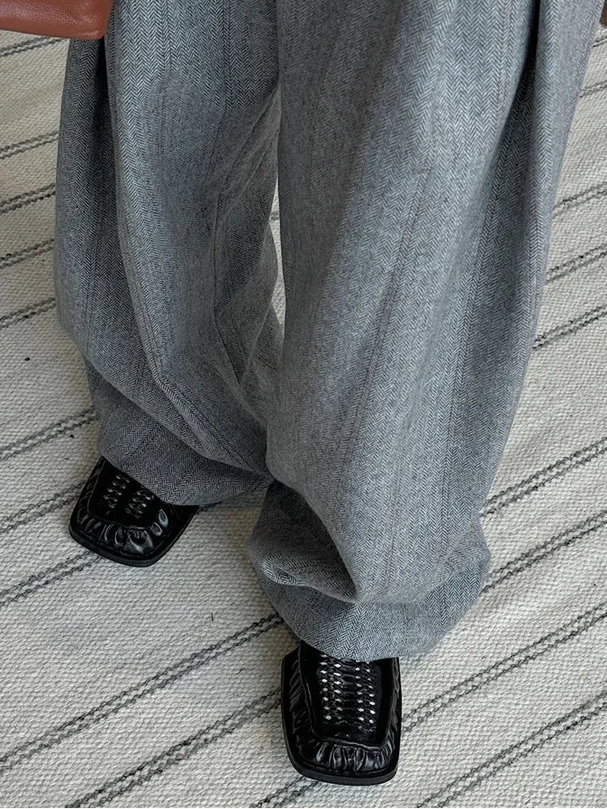 Diana Wool Double Pleated Trousers