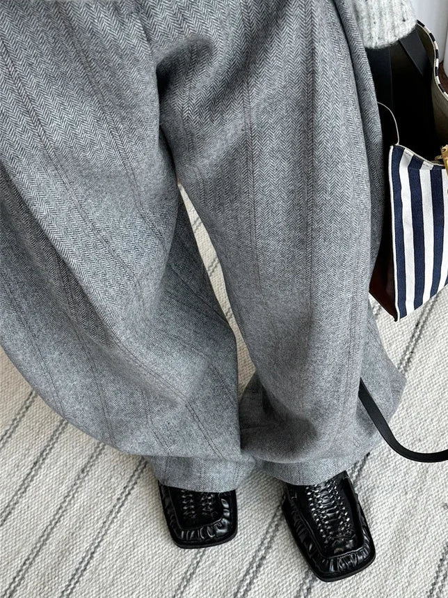 Diana Wool Double Pleated Trousers